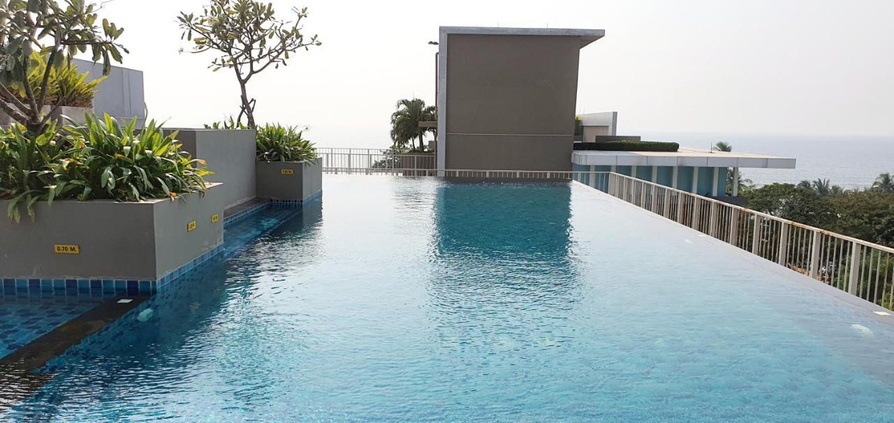 Sweet Seaview Flr6 With Toproop Pool Flr7 At The Blux Bangsaen Екстериор снимка